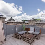 з оглядовою терасою на вулиця свободи 35 Leópolis